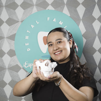 Dra. Karen Amezcua